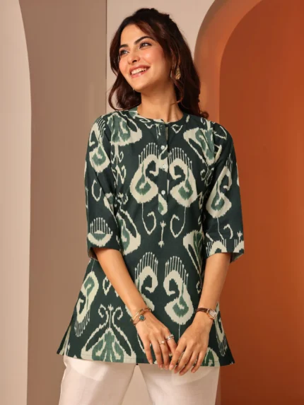Green Printed Cotton Straight Short Kurti